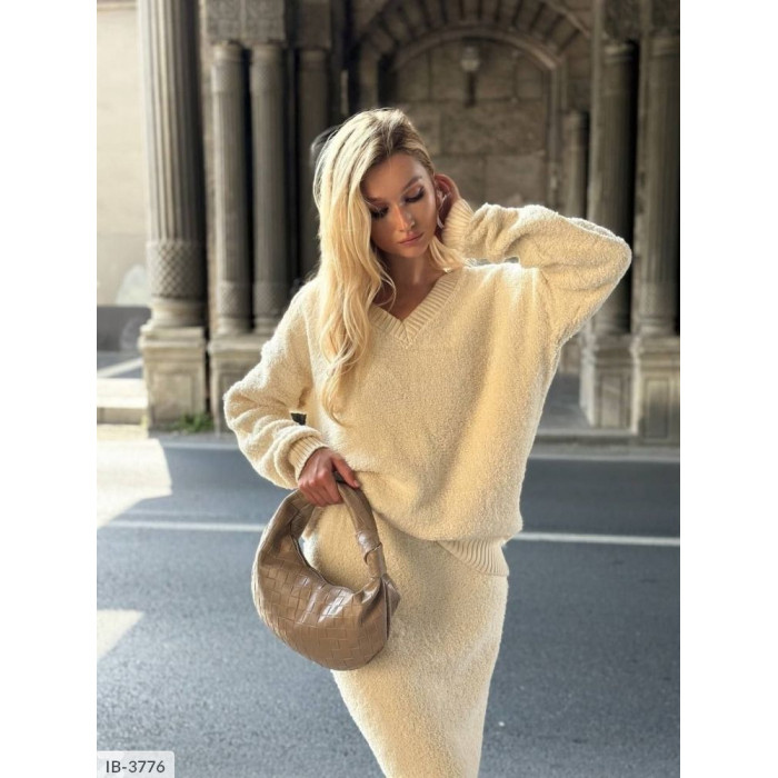 Костюм IB-3776 — жіночий прогулянковий костюм від Odessa Moda