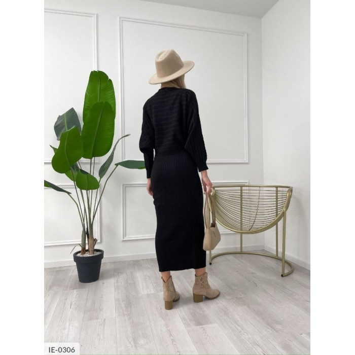 Костюм IE-0306 — жіночий костюм від Odessa Moda