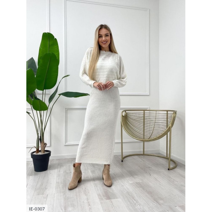 Костюм IE-0307 — жіночий костюм від Odessa Moda