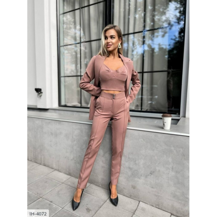 Костюм IH-4072 — жіночий костюм від Odessa Moda