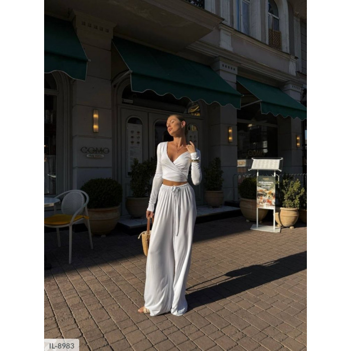 Костюм IL-8983 — жіночий костюм від Odessa Moda