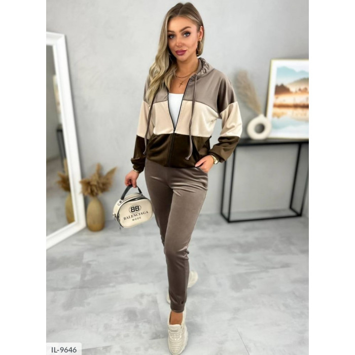 Спортивний костюм IL-9646 — жіночий спортивний костюм від Odessa Moda Спортивний костюм IL-9646 — жіночий спортивний костюм від Odessa Moda