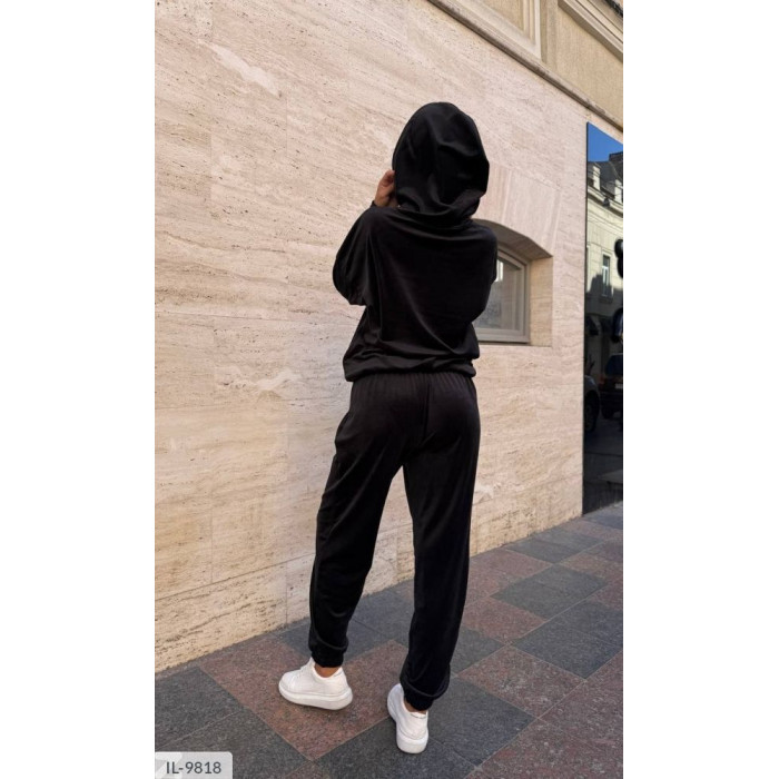 Спортивний костюм IL-9818 — жіночий спортивний костюм від Odessa Moda Спортивний костюм IL-9818 — жіночий спортивний костюм від Odessa Moda