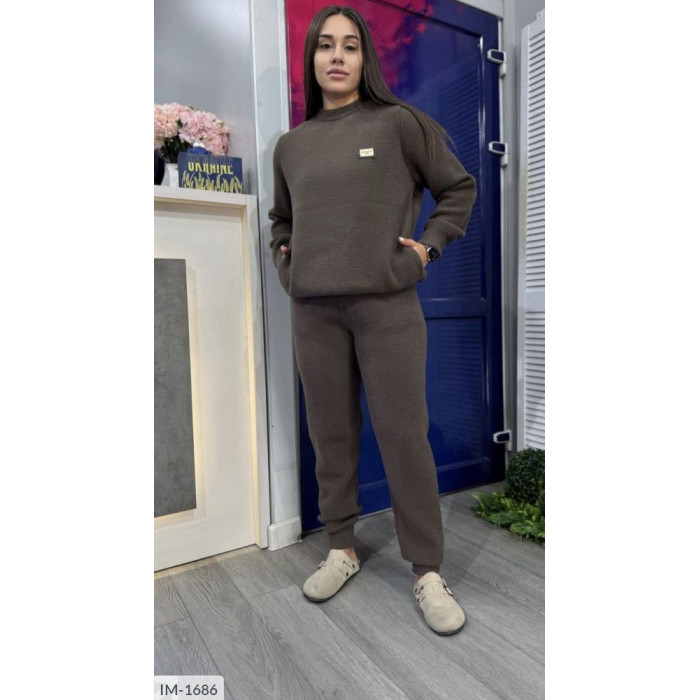 Костюм IM-1686 — жіночий костюм від Odessa Moda