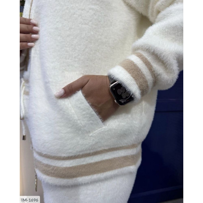 Костюм IM-1696 — жіночий костюм від Odessa Moda