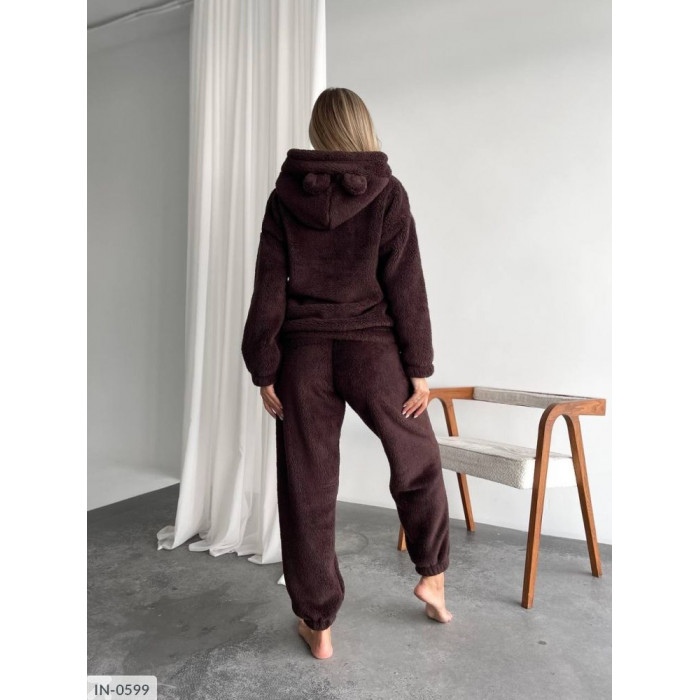 Костюм IN-0599 — жіночий костюм від Odessa Moda