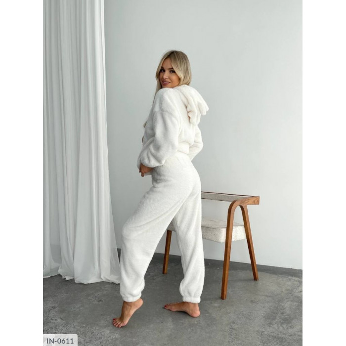 Костюм IN-0611 — жіночий костюм від Odessa Moda