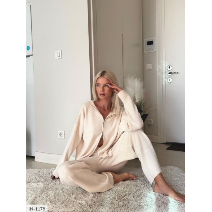 Прогулянковий костюм IN-1178 — жіночий прогулянковий костюм від Odessa Moda