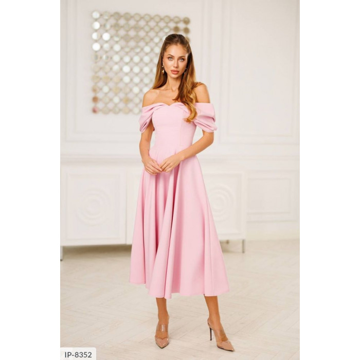 Жіночі сукні IP-8352 — гармонія жіночності та комфорту