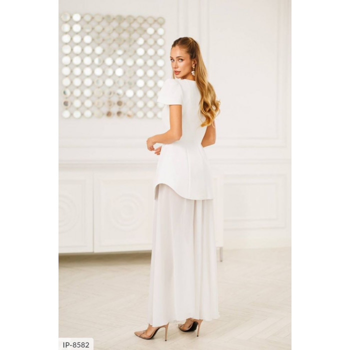 Елегантні жіночі сукні IP-8582 — виглядай розкішно кожного дня