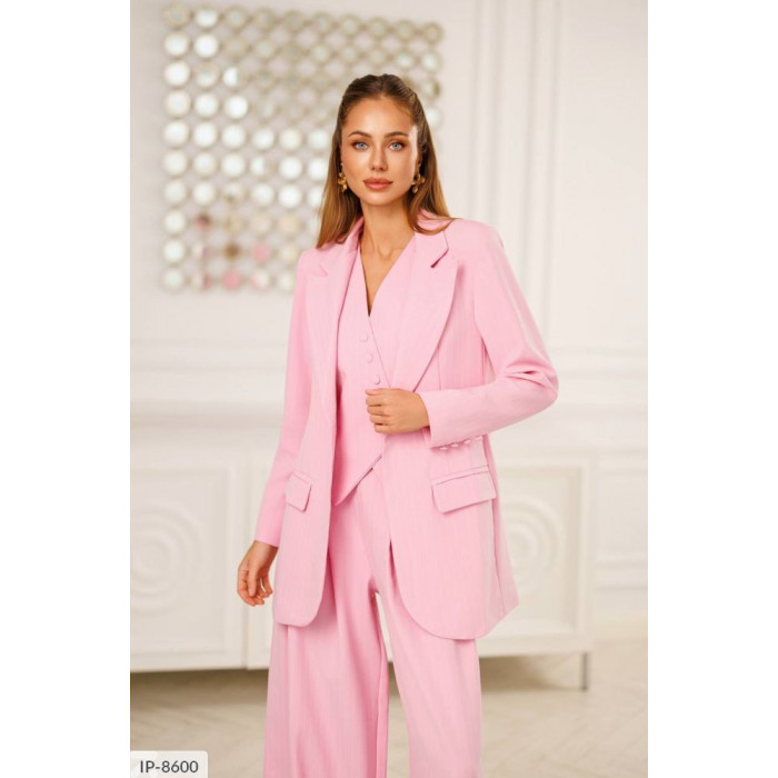 Модні образи IP-8600 — костюми для будь-якої події