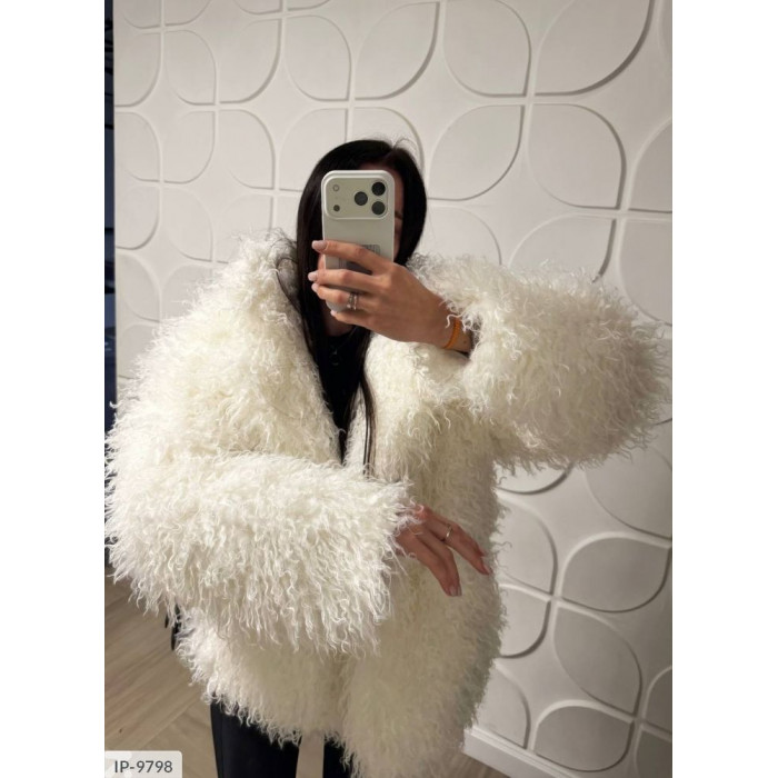 Верхній одяг IP-9798 — тепло, стиль і комфорт у кожній деталі