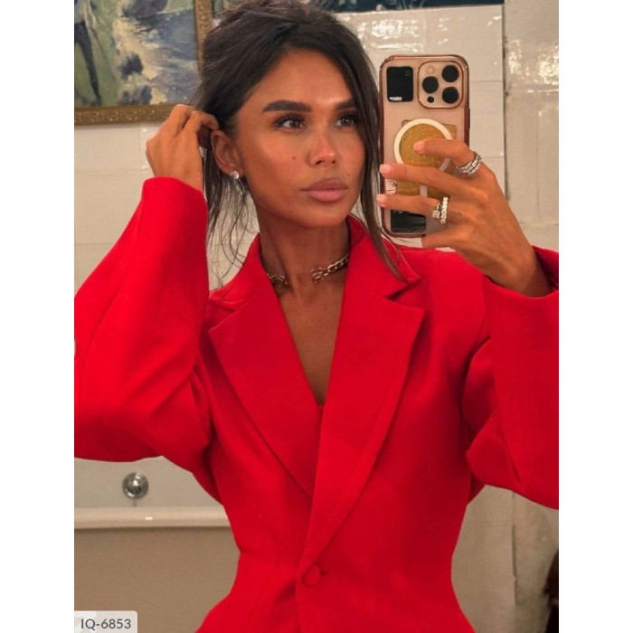 Жіночі піджаки IQ-6853 — твій діловий стиль
