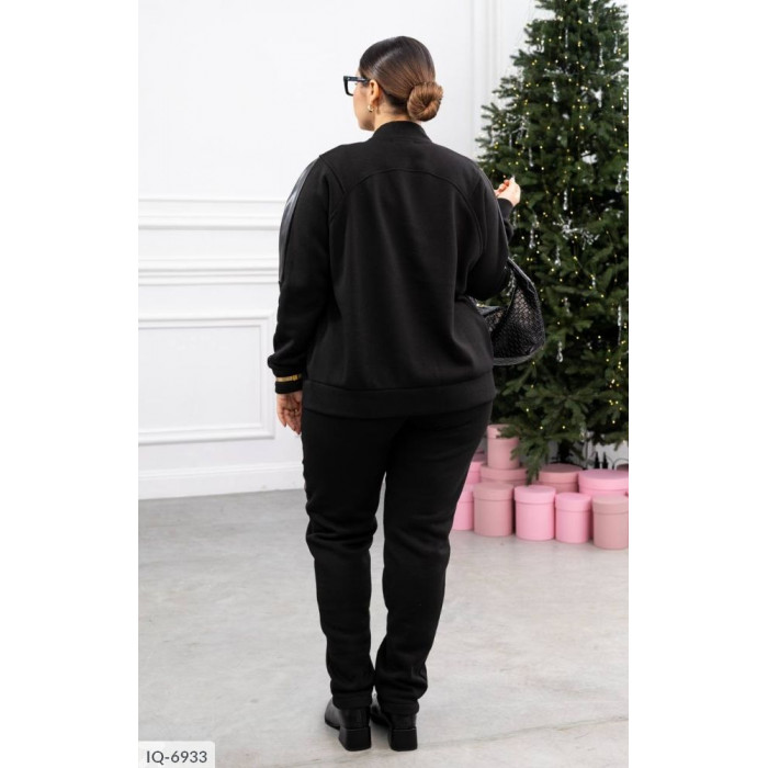 Модні костюми XL+ IQ-6933 — гармонія стилю і практичності