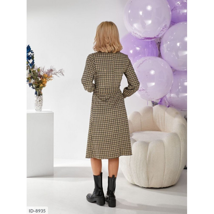 Модні образи для жінок великого розміру ID-8935