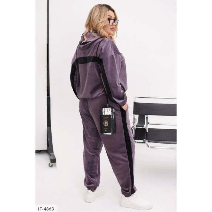 Костюми великого розміру IF-4863 — зручність і стиль