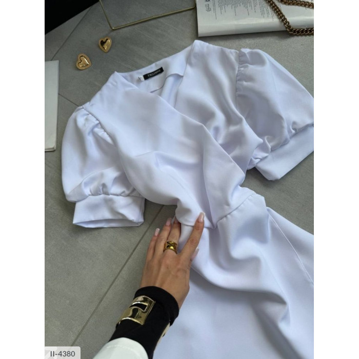 Модні тренди сезону II-4380 — стильні сукні для тебе