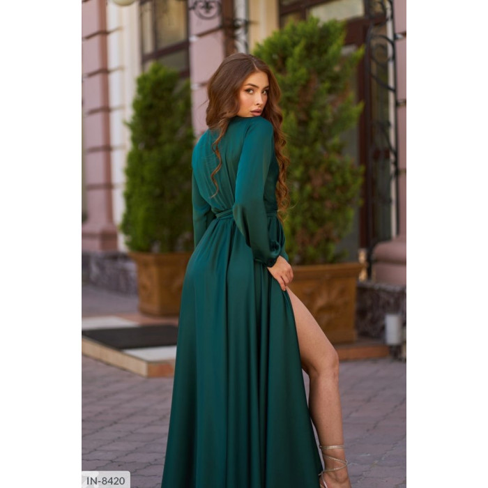 Модні тренди сезону IN-8420 — стильні сукні для тебе