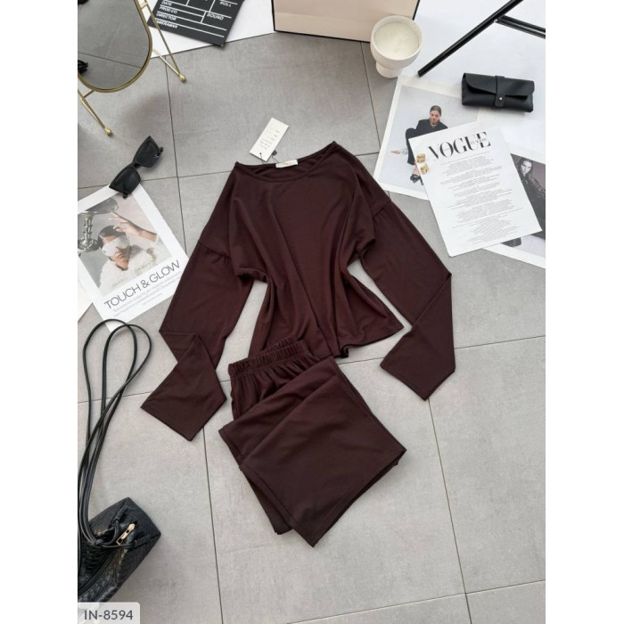 Модні образи IN-8594 — костюми для будь-якої події