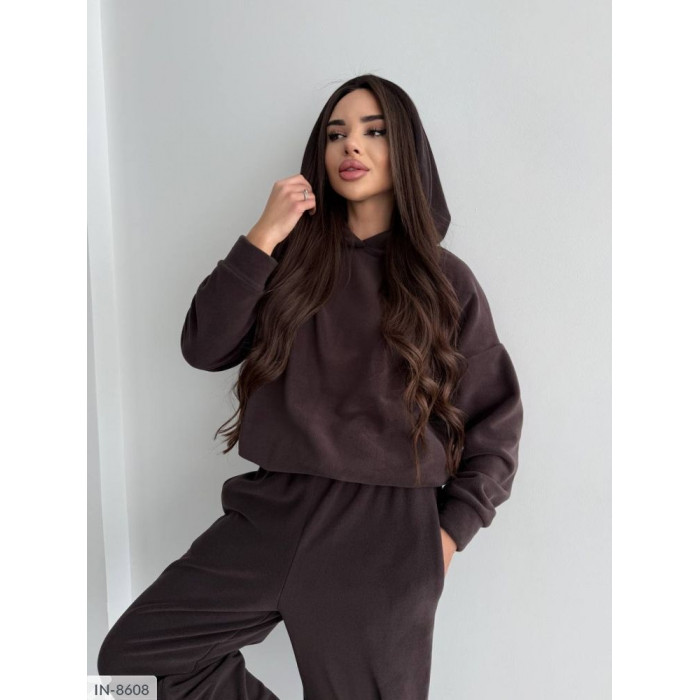 Модні костюми великого розміру IN-8608 — легкість і краса