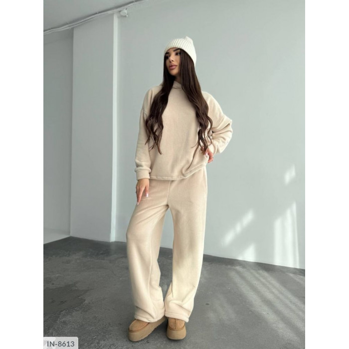 Модні прогулянкові костюми великого розміру IN-8613 — комфорт і стиль