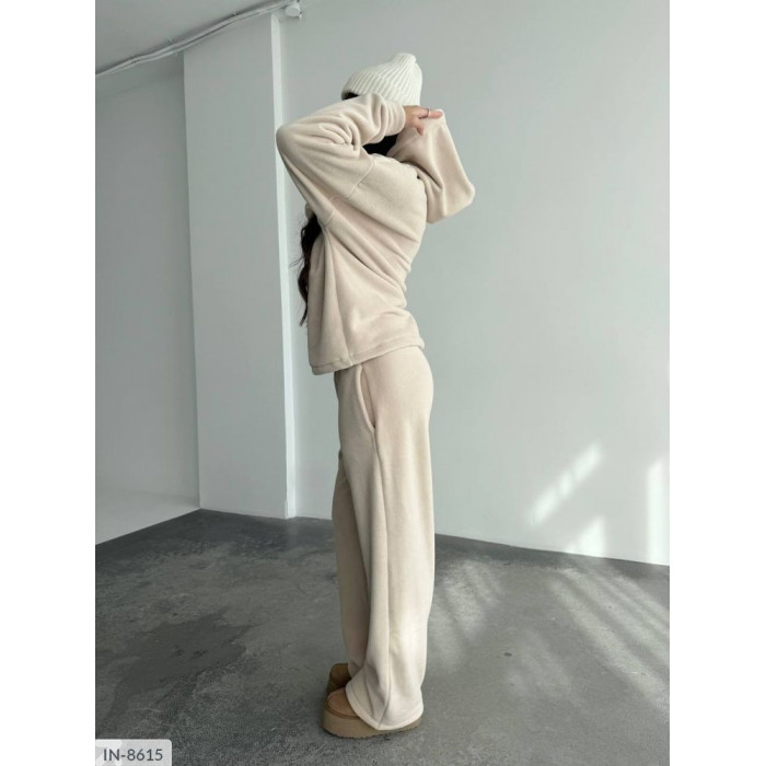 Модні прогулянкові костюми великого розміру IN-8615 — комфорт і стиль