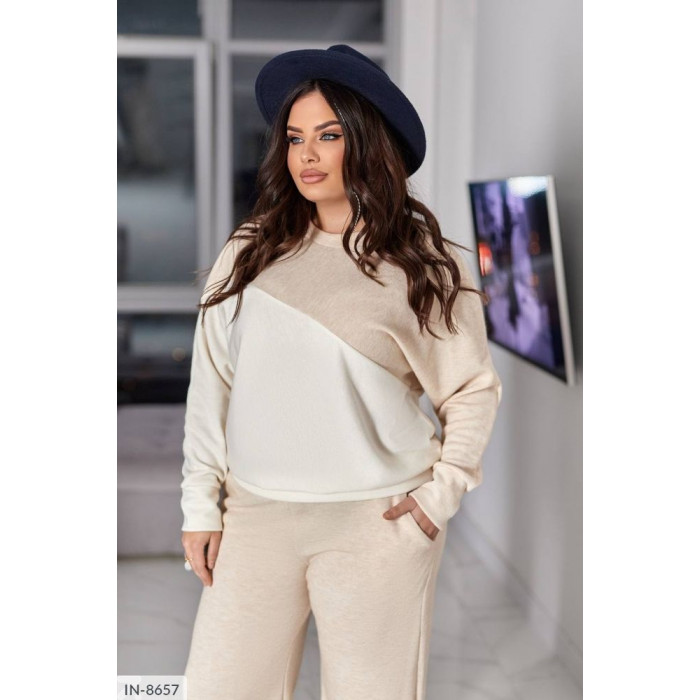 Жіночі прогулянкові костюми IN-8657 — елегантність у кожному русі