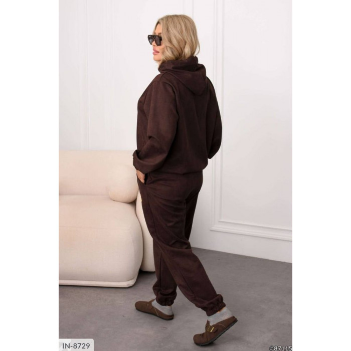 Костюми Plus Size IN-8729 — тренди для активних жінок