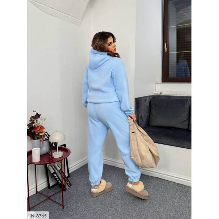 Костюми великого розміру IN-8765 — зручність і стиль