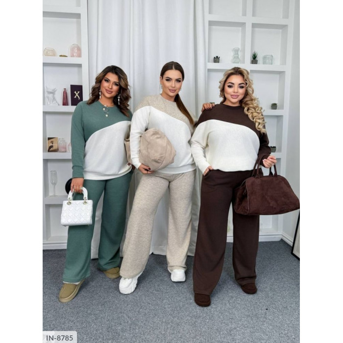 Жіночі костюми XL+ IN-8785 — елегантність і зручність