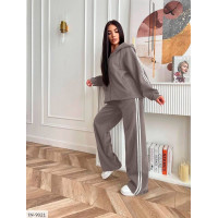 Прогулянковий костюм IN-9021