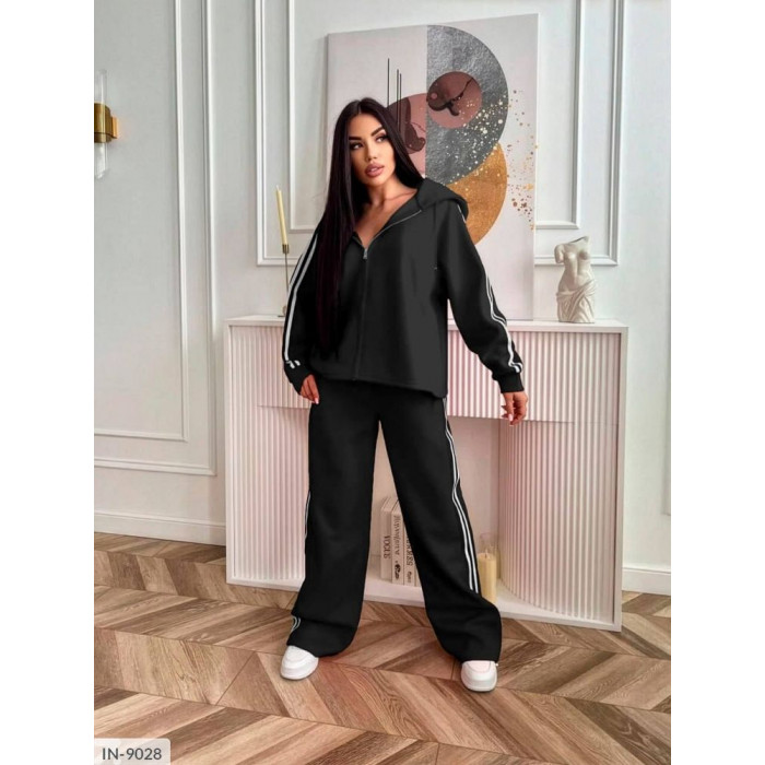 Жіночі прогулянкові костюми XL+ IN-9028 — тренди сезону