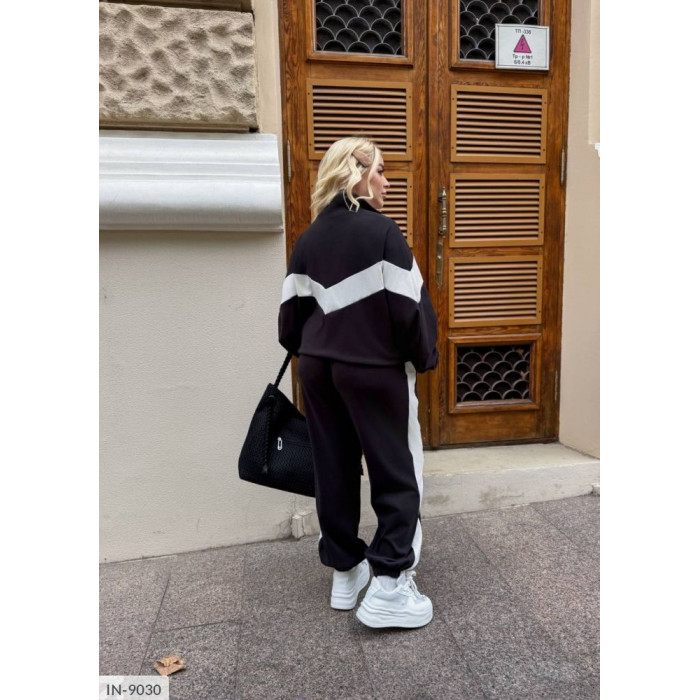 Модні костюми великого розміру IN-9030 — легкість і краса