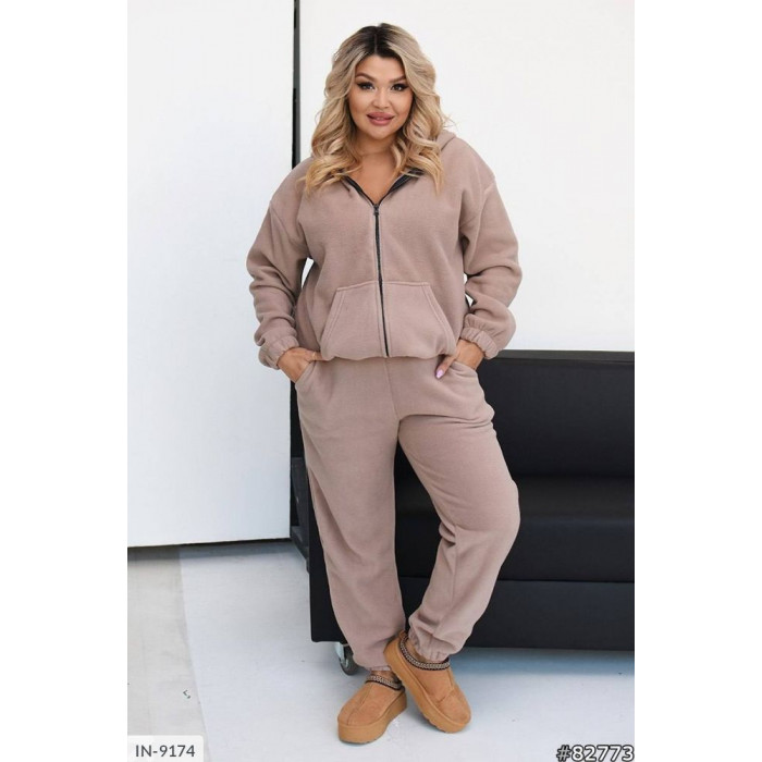 Костюми великого розміру IN-9174 — нова колекція 2025