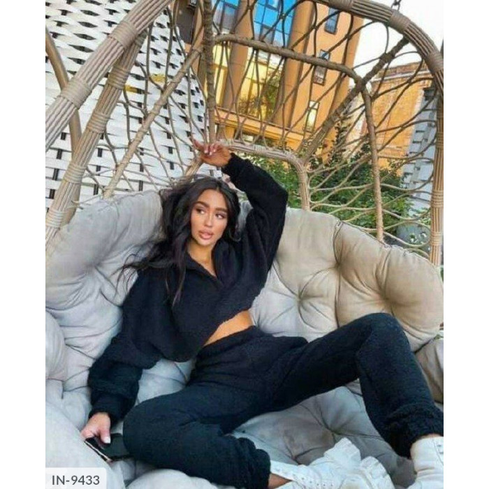 Модні костюми IN-9433 — створені для твого комфорту