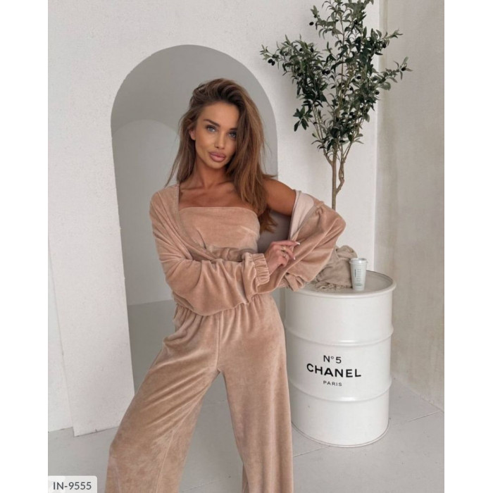 Прогулянкові костюми IN-9555 — комфорт і стиль кожного дня