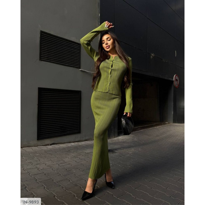 Костюми 2025 IN-9893 — трендові фасони