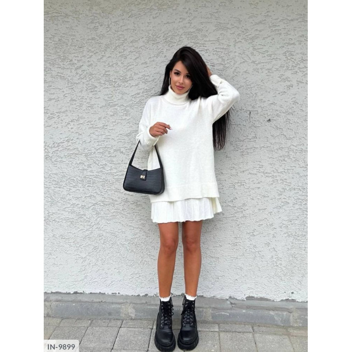 Жіночі костюми IN-9899 — сучасний дизайн і комфорт