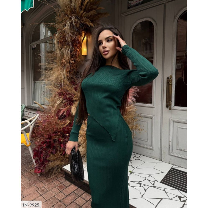 Модні костюми IN-9925 — будь у тренді