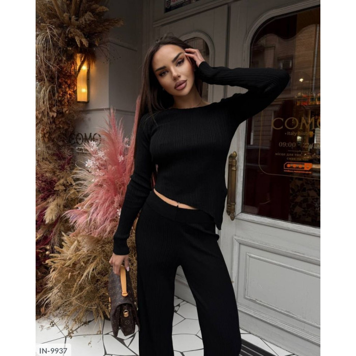 Модні костюми IN-9937 — обери свій стиль