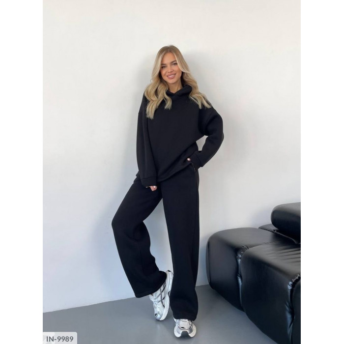 Одяг для спорту IN-9989 — комфорт, мода і свобода рухів
