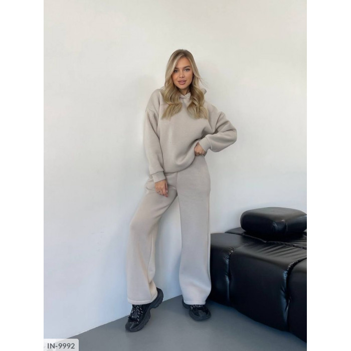 Спортивний стиль для кожної IN-9992 — Odessa Moda