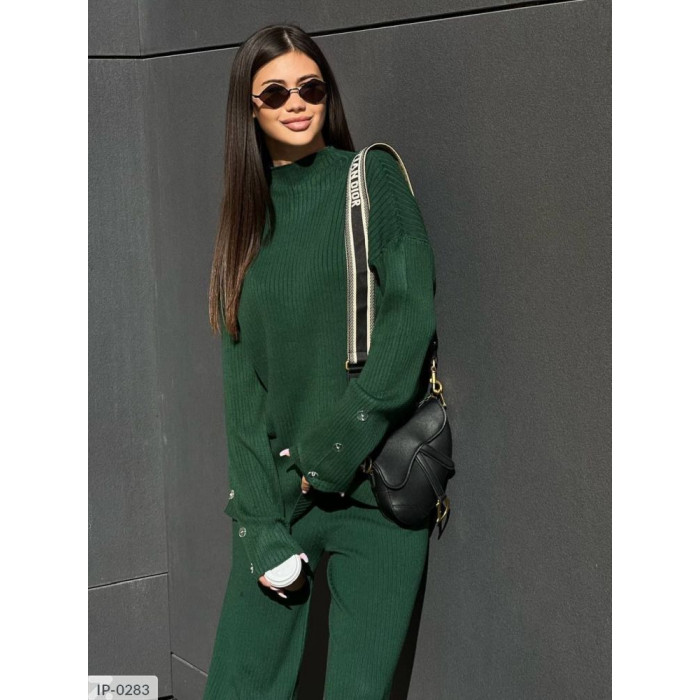 Костюми IP-0283 — практичність і мода