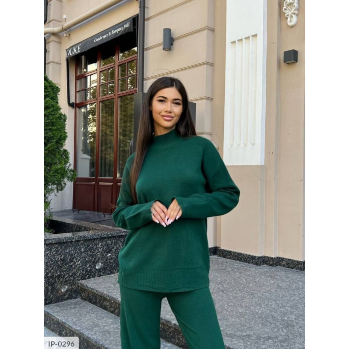 Костюми IP-0296 — практичність і мода