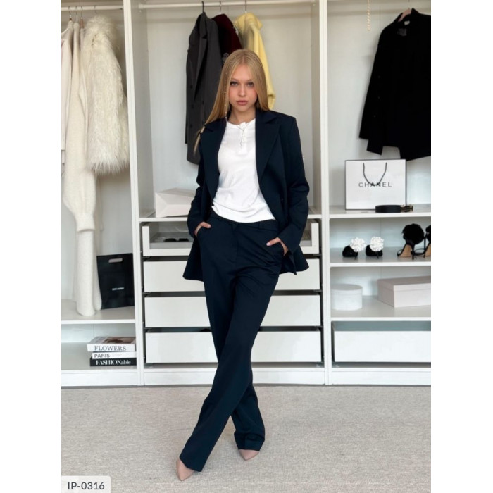 Костюми IP-0316 — практичність і мода