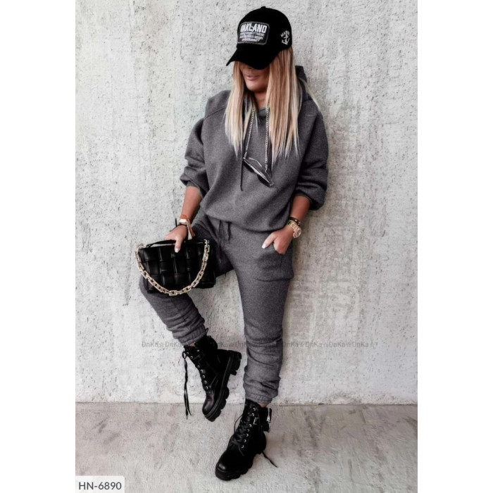 Спортивний костюм HN-6890 — жіночий спортивний костюм від Odessa Moda Спортивний костюм HN-6890 — жіночий спортивний костюм від Odessa Moda