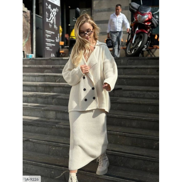 Костюм IA-9226 — жіночий костюм від Odessa Moda