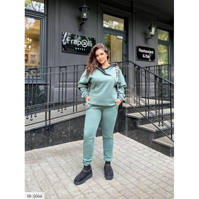 Спортивний костюм IB-1066 — жіночий спортивний костюм від Odessa Moda Спортивний костюм IB-1066 — жіночий спортивний костюм від Odessa Moda