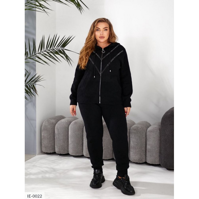 Костюм IE-0022 — жіночий костюм від Odessa Moda