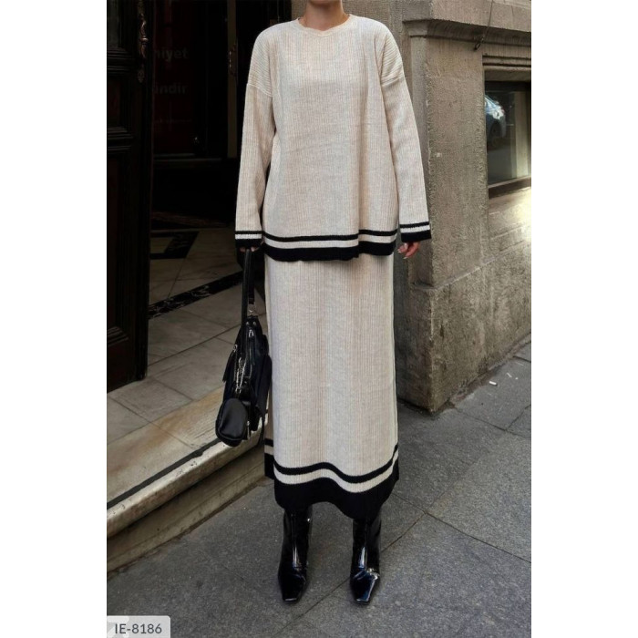 Костюм IE-8186 — жіночий костюм від Odessa Moda